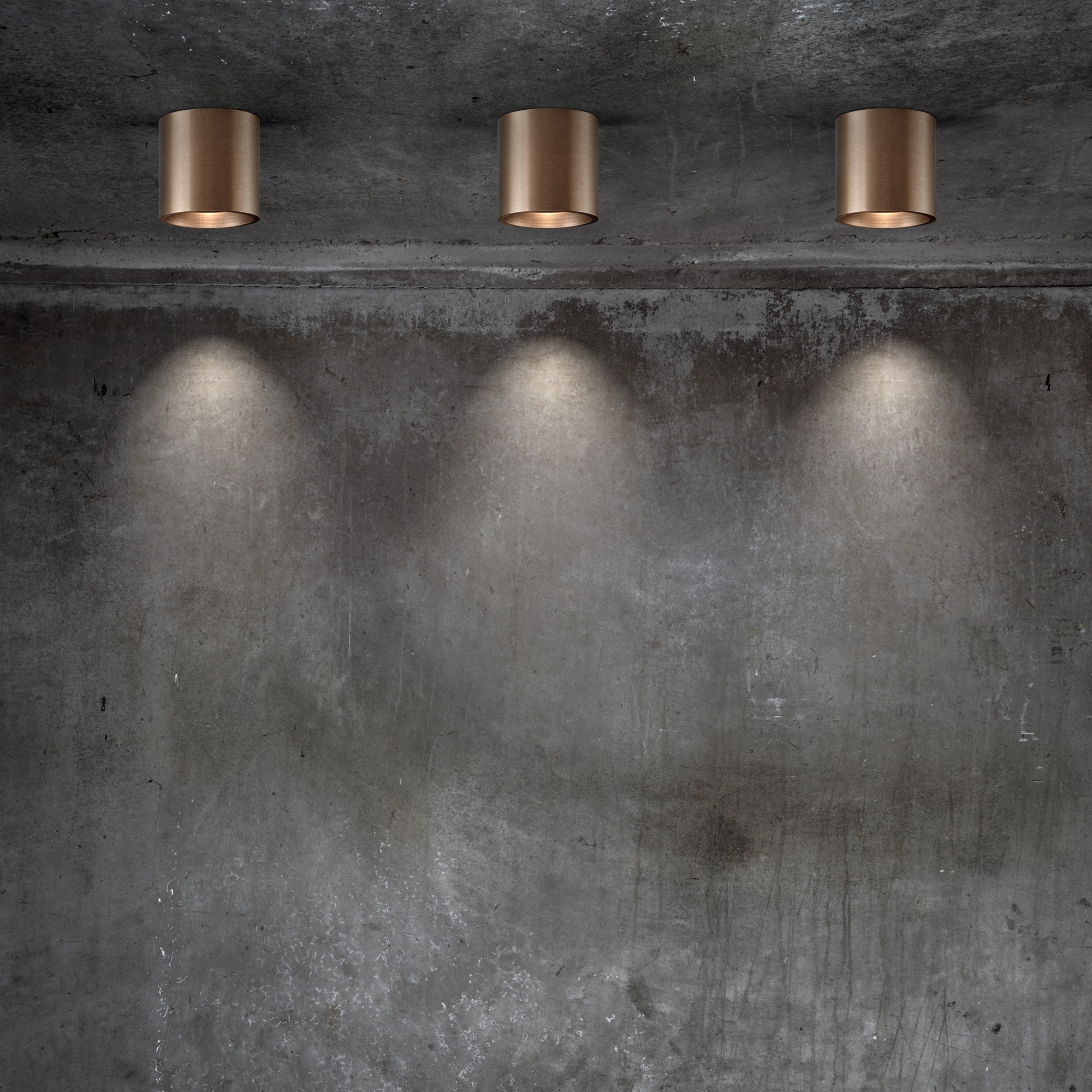 SOLO-2-ROUND_Rose-Gold_Lifestyle_270192_web-p